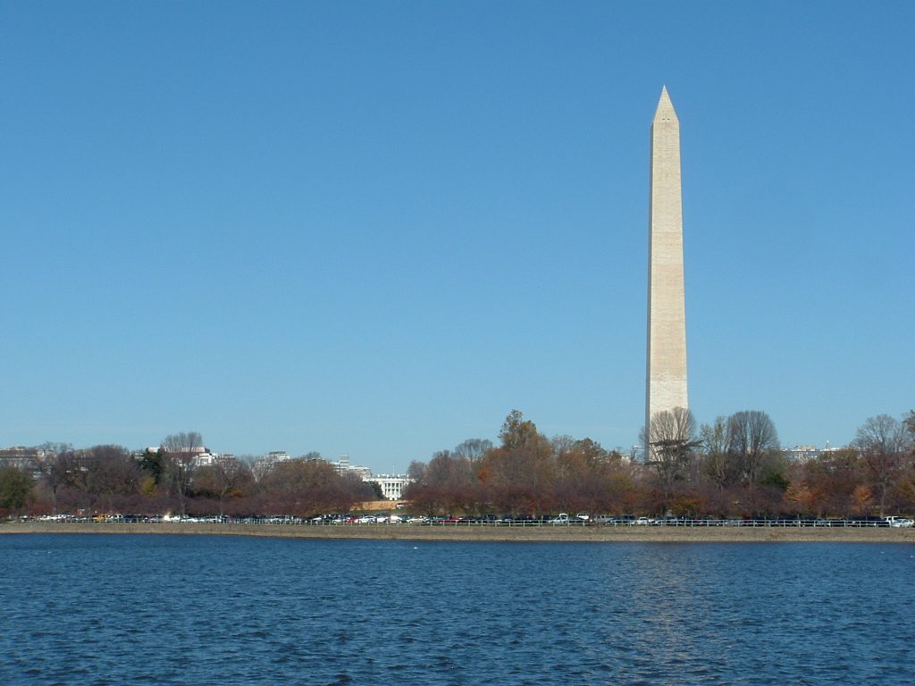Whitehouse and Washington Memorial 1